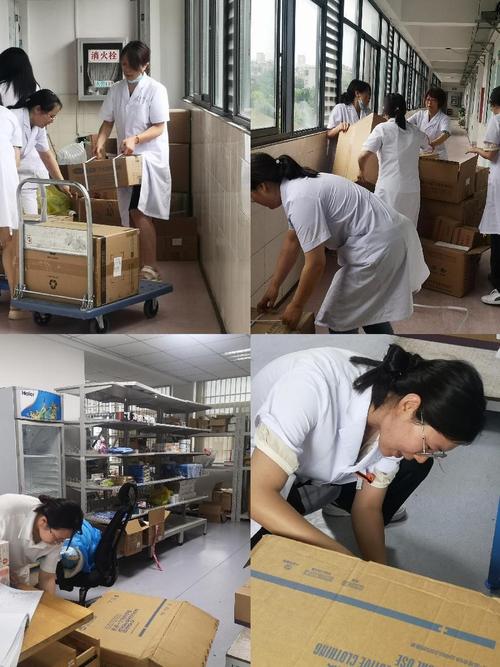 工作人员正在仔细检验回收药品